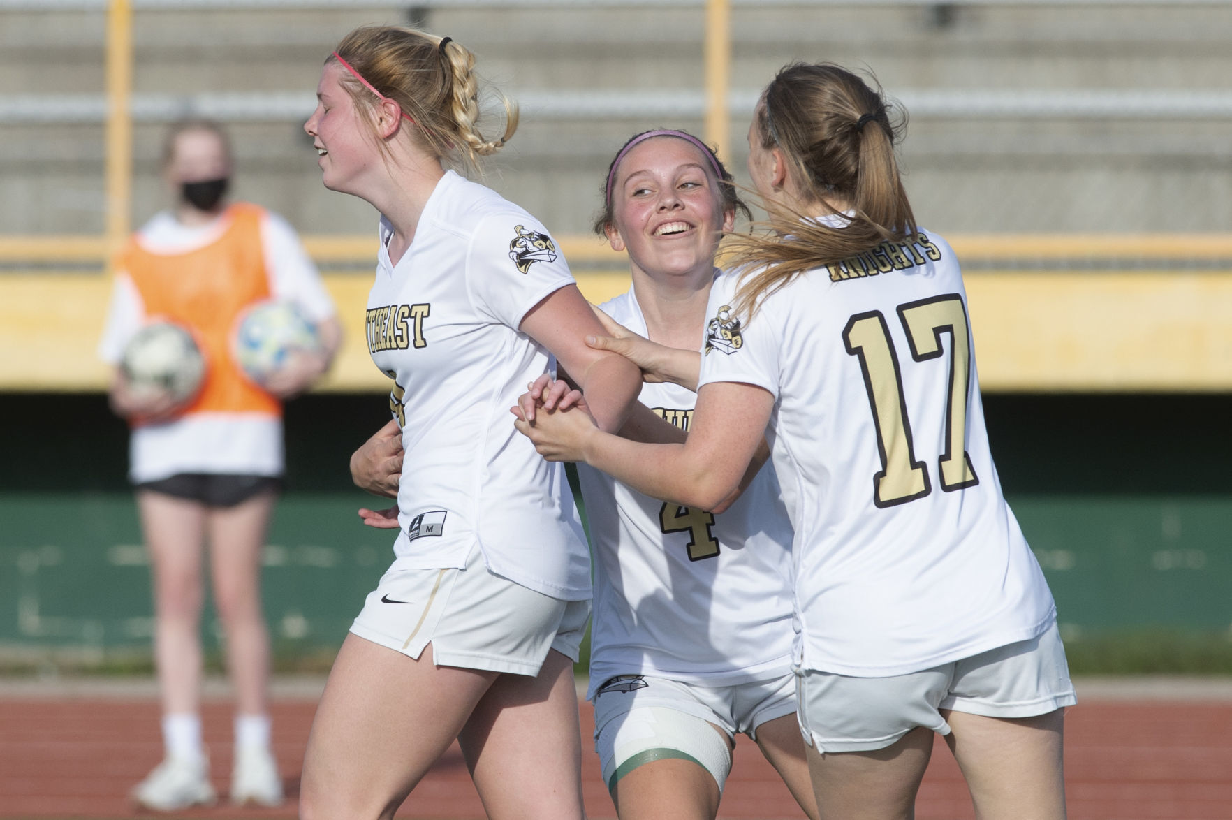 Lincoln Southeast vs. Lincoln Pius X, 4.5